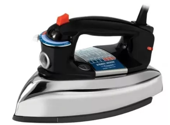 Plancha Metálica A Vapor Universal Royal IU-660